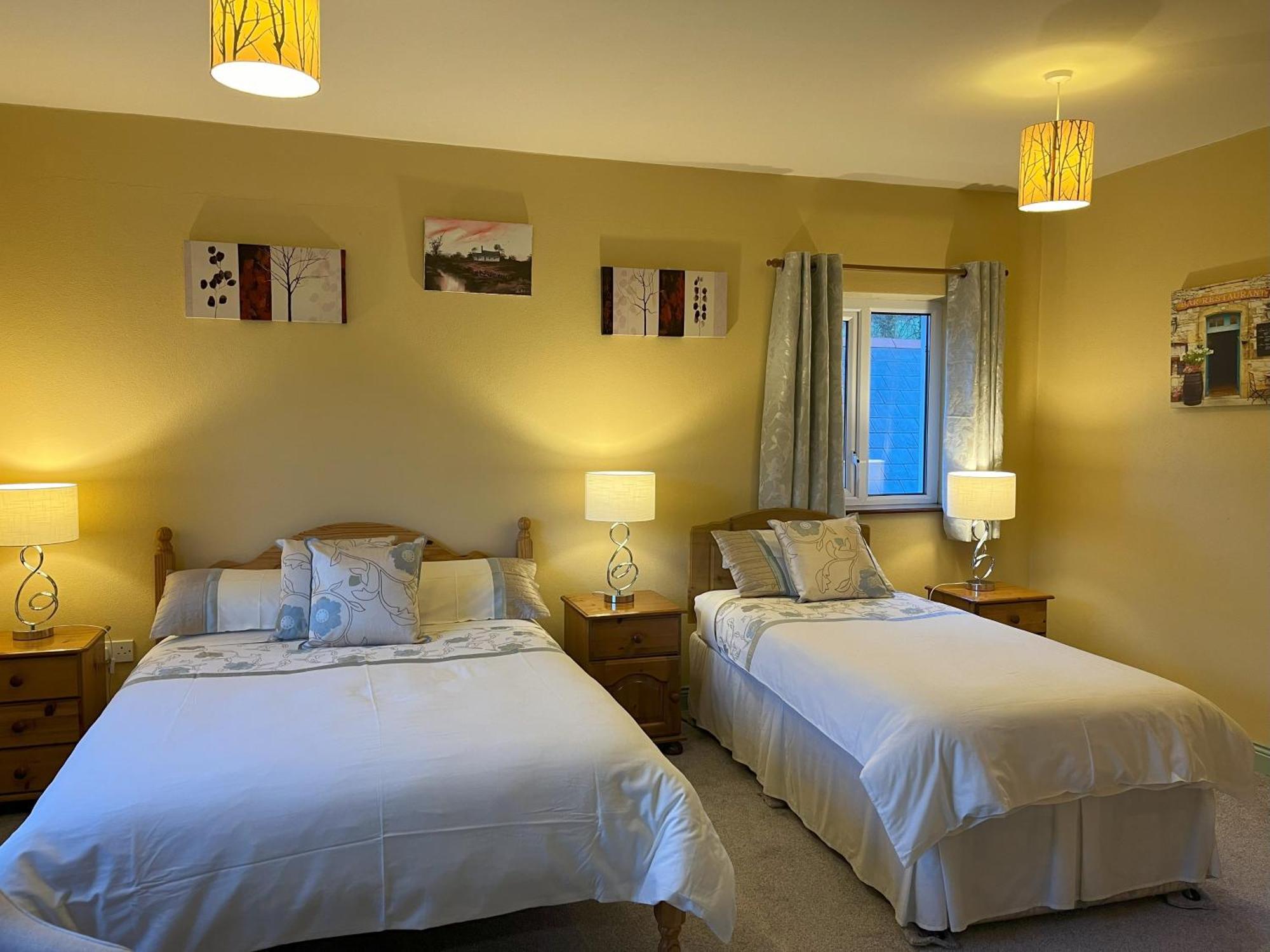 Pk Lodge Bed And Breakfast Skibbereen Exterior foto