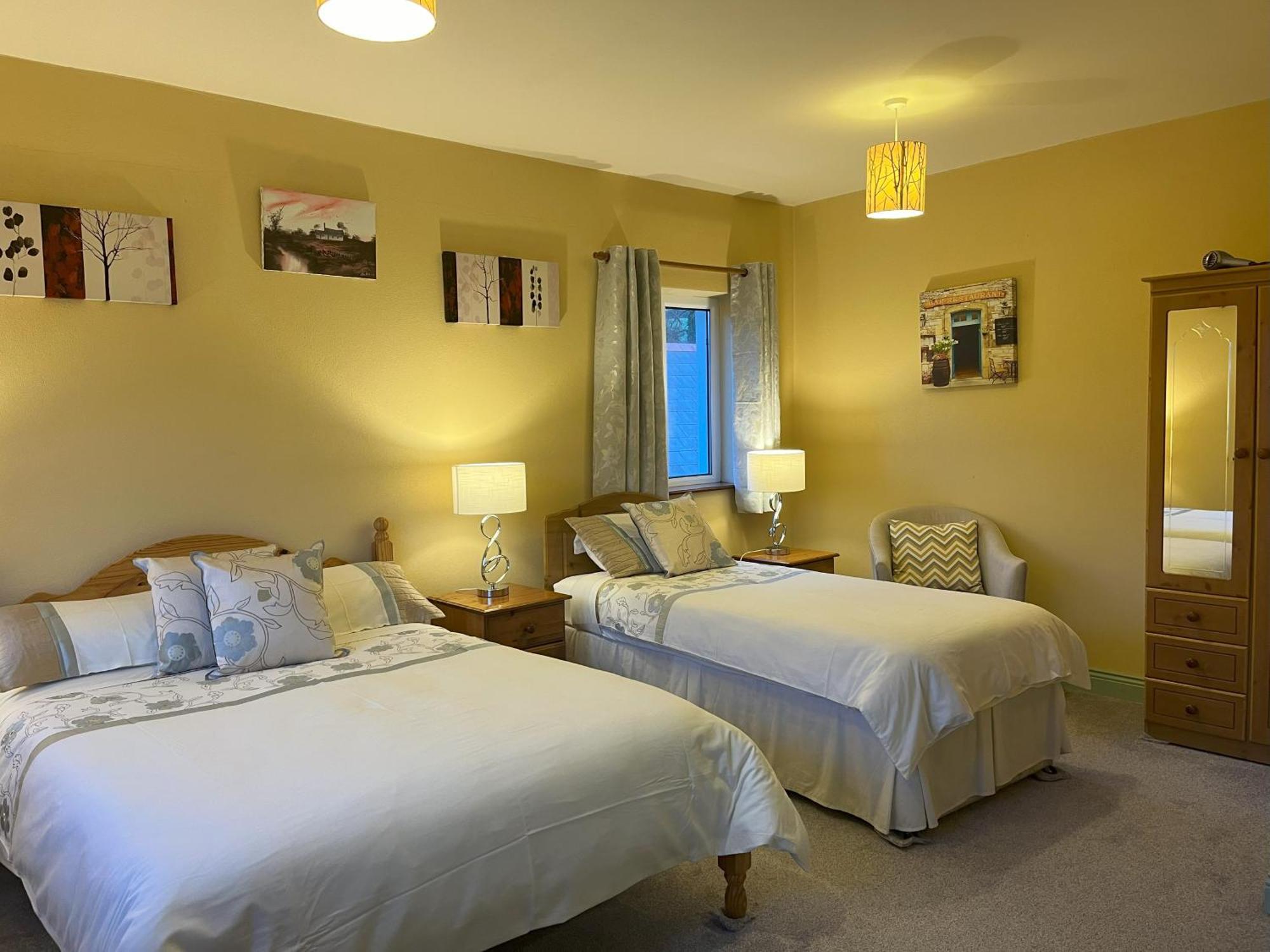 Pk Lodge Bed And Breakfast Skibbereen Exterior foto