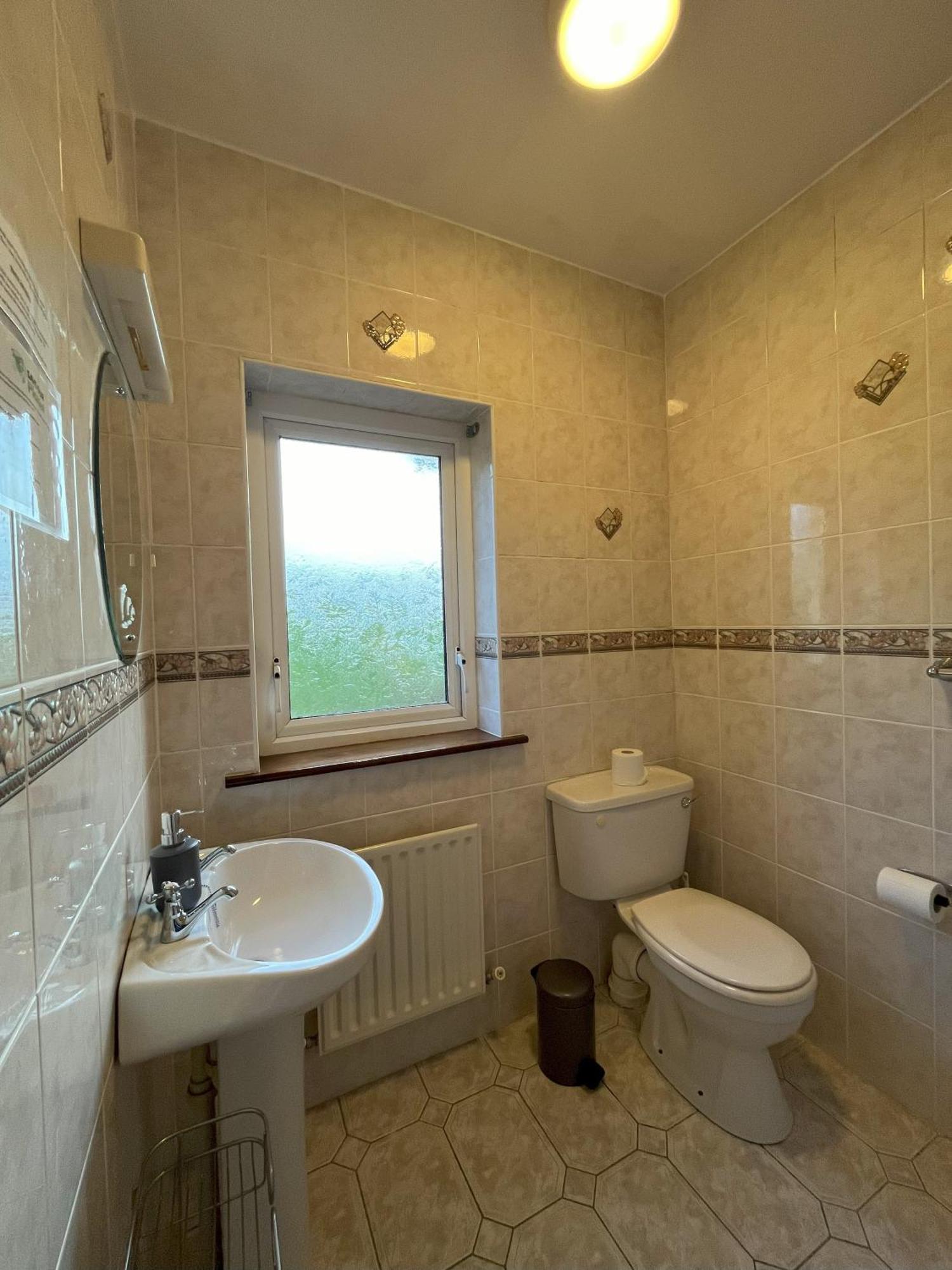 Pk Lodge Bed And Breakfast Skibbereen Exterior foto
