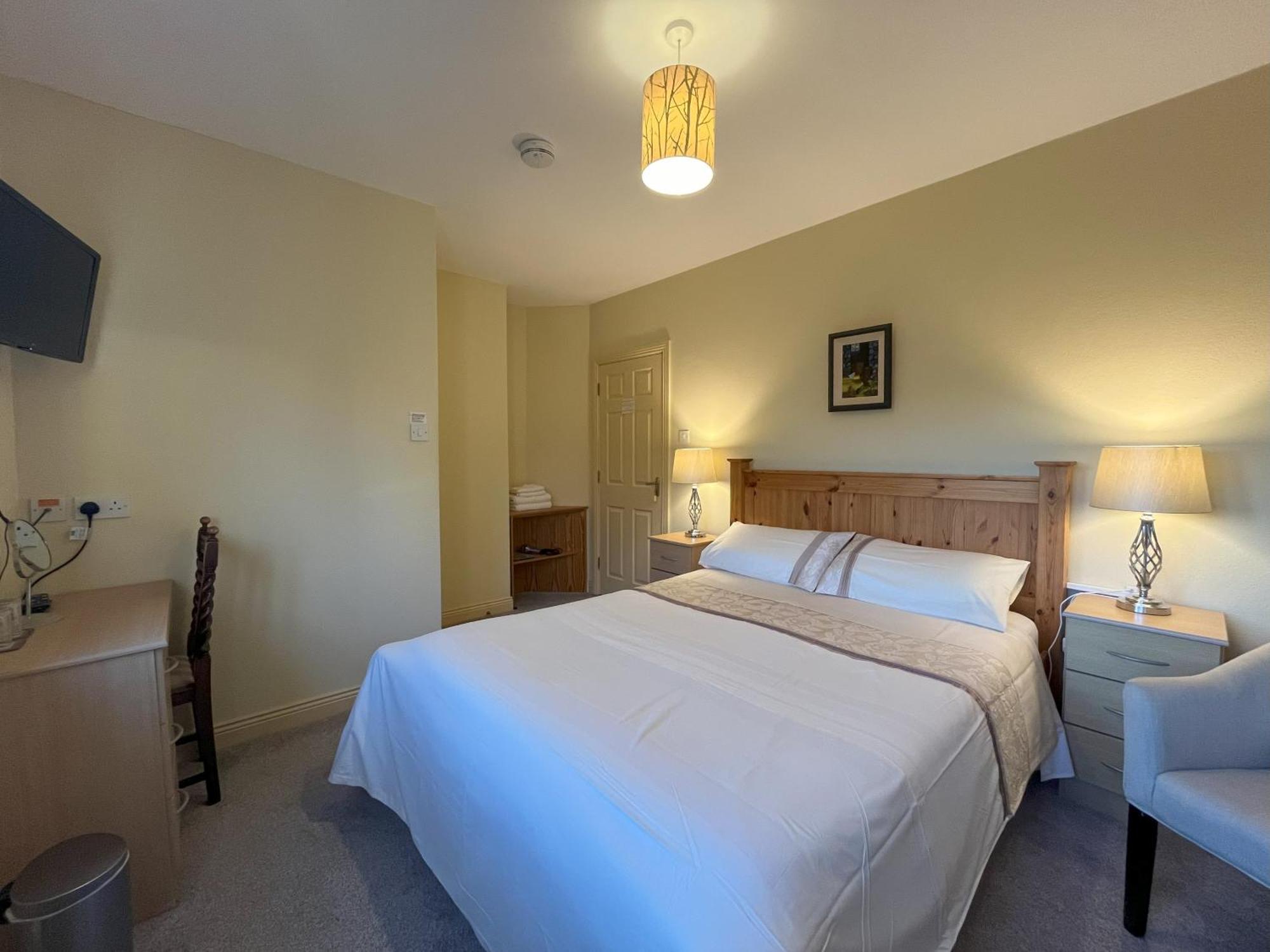 Pk Lodge Bed And Breakfast Skibbereen Exterior foto